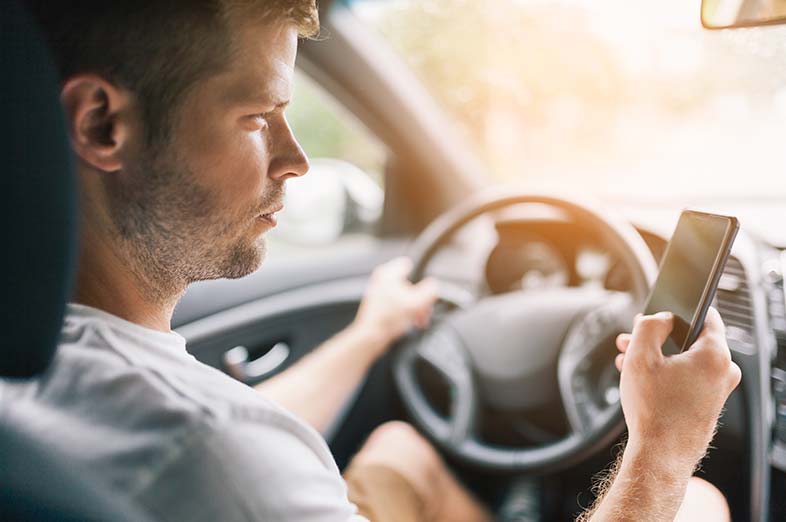 Minnesota man texting while driving