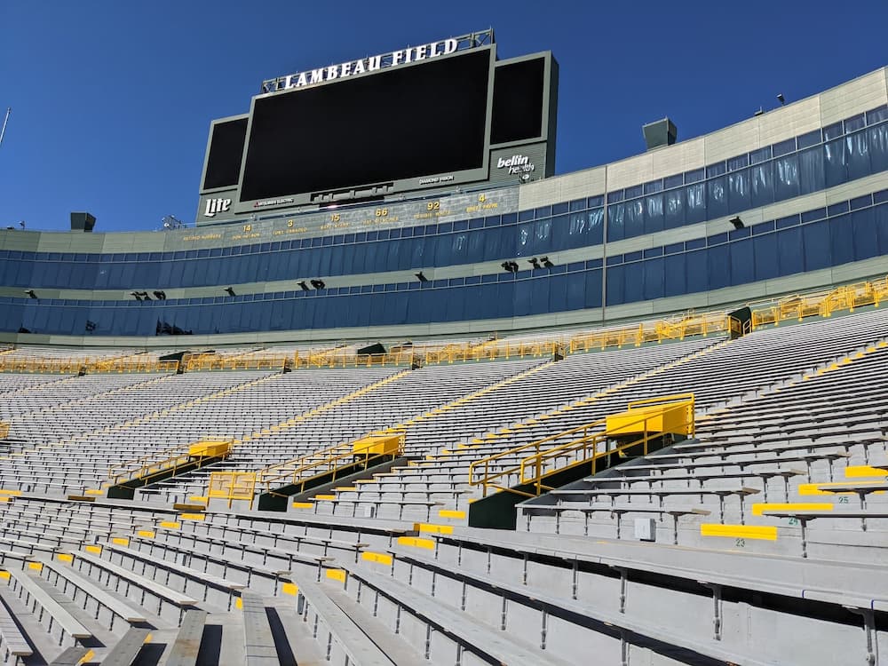 lambeau field in Green Bay