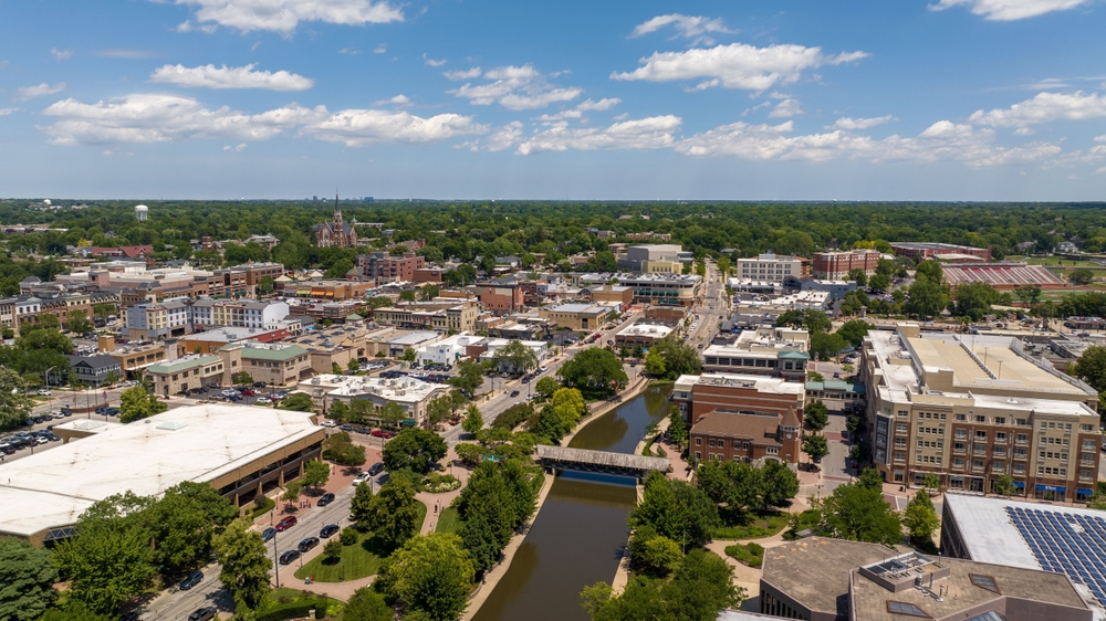Aerial view of the city of Naperville